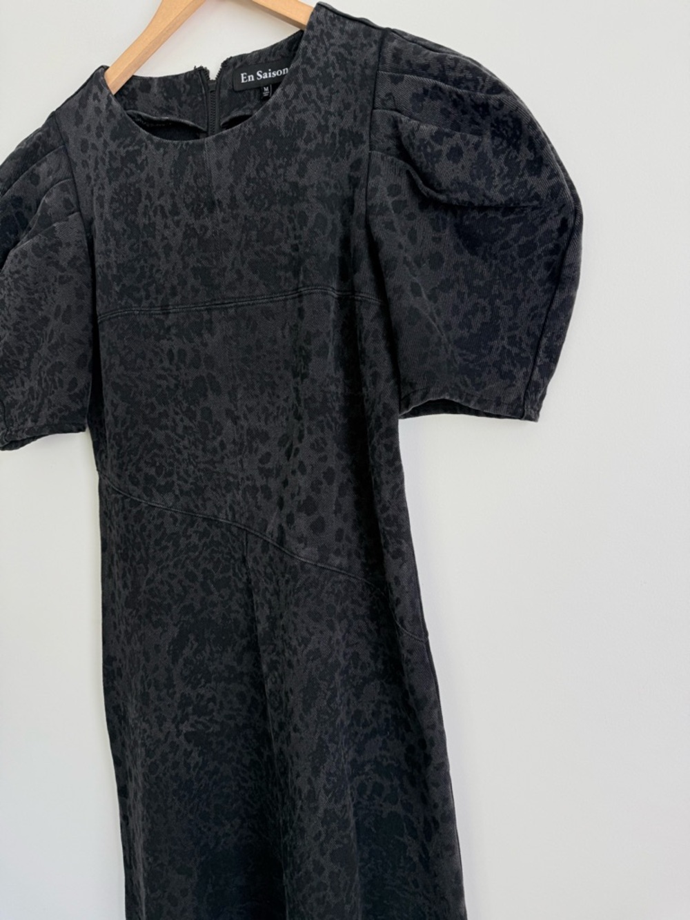 En Saison Harlow Animal Print Midi Dress - Picture 5 of 11